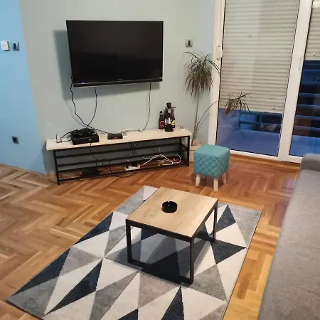 Luki Apartment Novi Sad